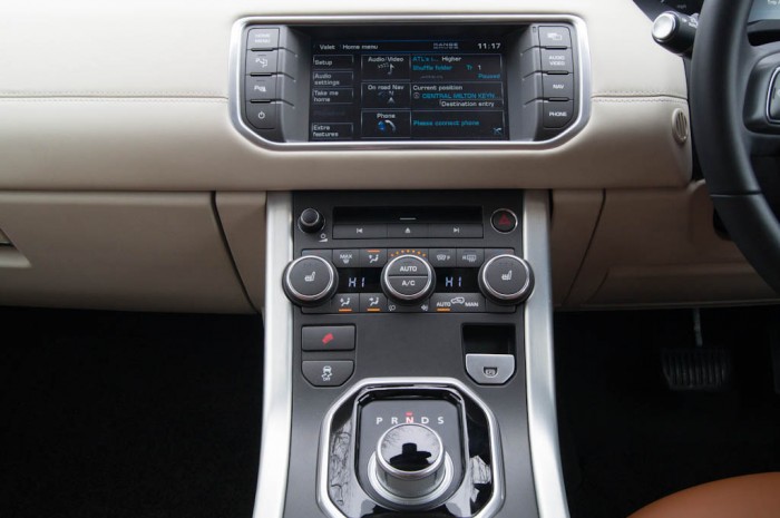Range Rover Evoque Coupe Center Console 2