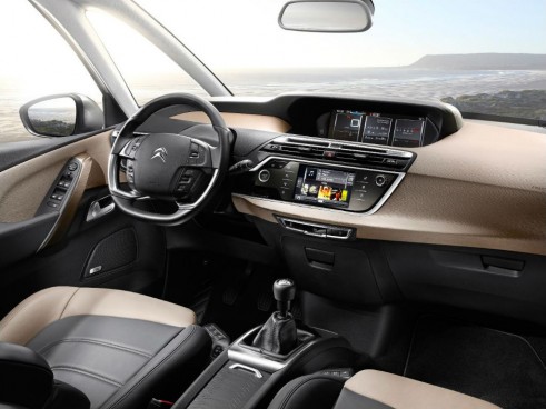 Citroen C4 Picasso Technospace Dash