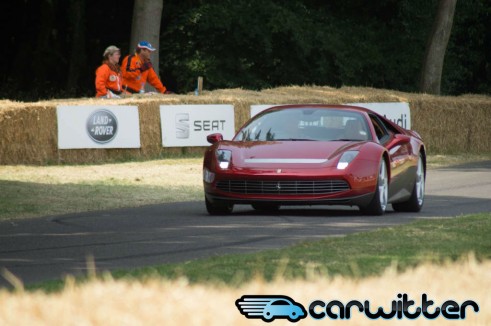 Goodwood FoS 2013 - Eric Claptons Ferrari SP12 EC Front - carwitter
