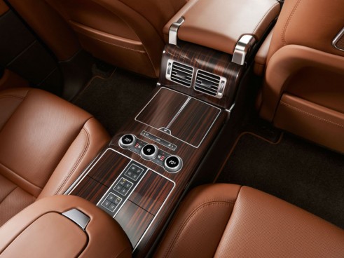 Range Rover Long Wheelbase Autobiography Black Rear Console - carwitter