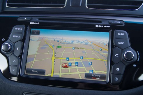 2013 Kia Proceed Review - Sat Nav - carwitter
