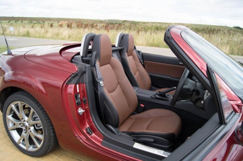 Mazda MX-5 Roadster Coupe Review - Seats - Carwitter