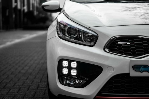 2014 Kia Pro Ceed GT Review - Headlight Detail - carwitter