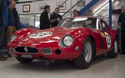 Ferrari 250 GTO- Carwitter-w1024