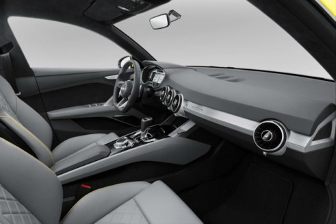 Audi TT Offroad concept interior - carwitter