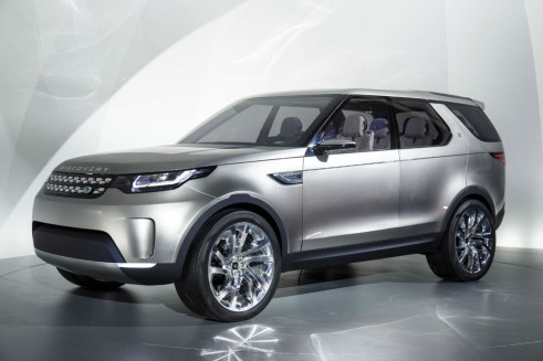 Discovery Vision Concept - Front Angle - carwitter