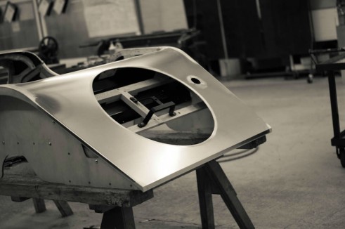 Morgan Factory Visit Tour - Aluminium Skin - carwitter