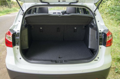 Suzuki SX4 S-Cross Review -Boot - carwitter