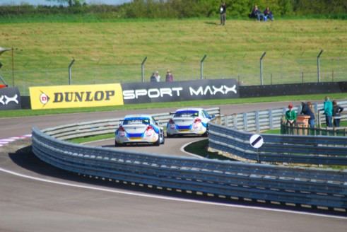 BTCC 2014 Thruxton - Leaving Pits - carwitter