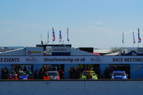BTCC 2014 Thruxton - Stand - carwitter