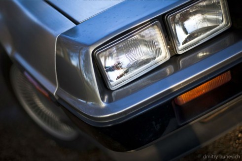 Delorean DMC 12 - Headlight Detail - carwitter