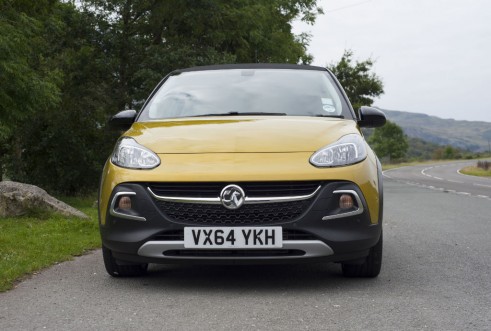 Vauxhall Adam Rocks Air front 2 - Carwitter