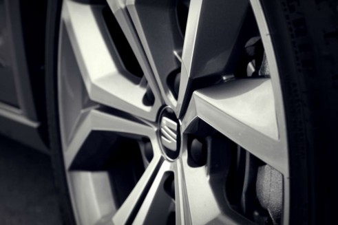 2015 Seat Leon X-Perience Review - Wheel - Carwitter