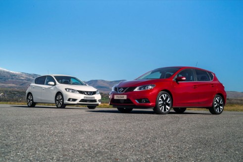 Nissan Pulsar DIG-T 190 - Side - Carwitter