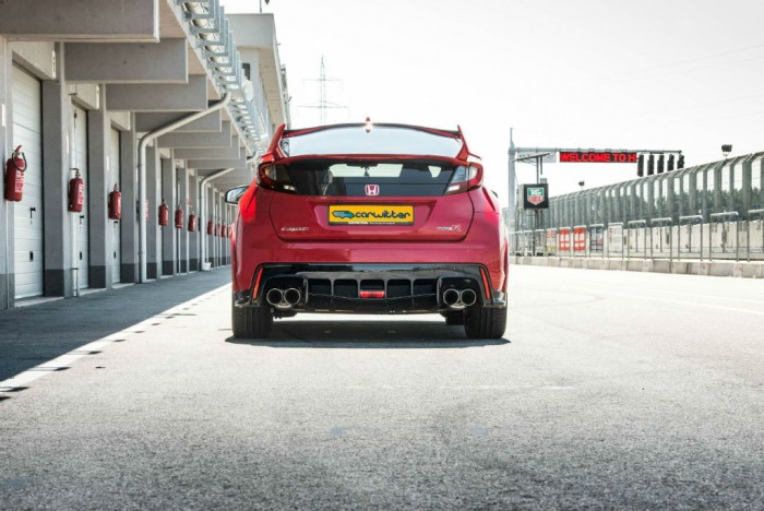 2015 Honda Civic Type R - Rear Track 2 Edit - carwitter