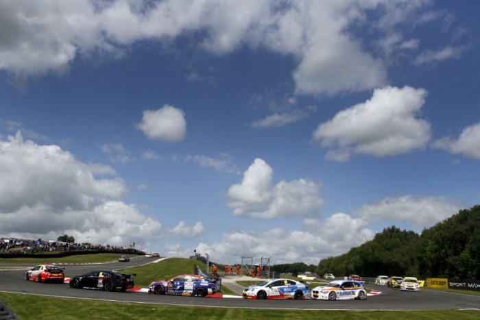 BTCC 15 O Park Crowd