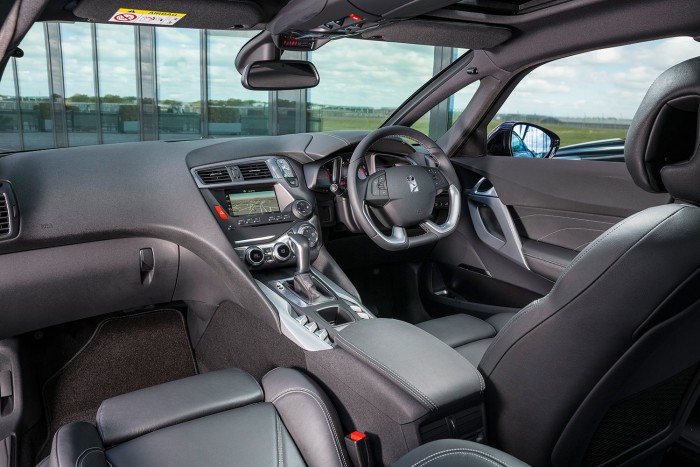 DS-5-Review-UK-First-Drive-Interior