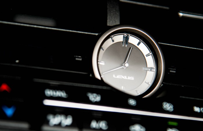 2015 Lexus NX 300h Review - Dash Clock Detail - carwitter