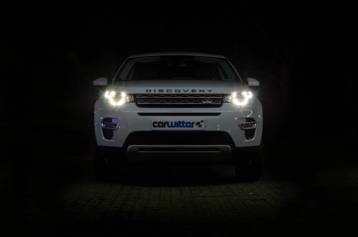 Land Rover Discovery Sport Review - Front - carwitter