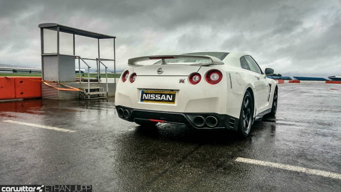 2016 Nissan GT-R Track Pack Review - Rear Scene - carwitter