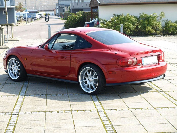 Mazda MX5 Fastback - carwitter