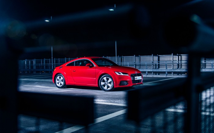 2016 Audi TT 2.0 TFSI Quattro Review - Side Scene - carwitter