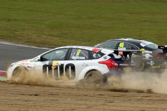 BTCC 16 Brands Hatch Jackson Ford off