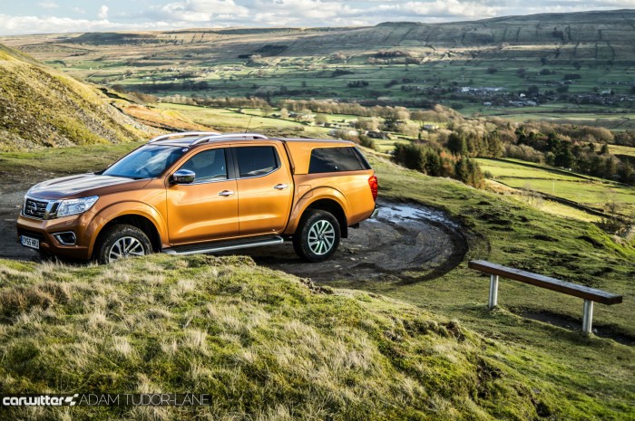 Nissan Navara NP300 Automatic Review - Side Scene - carwitter