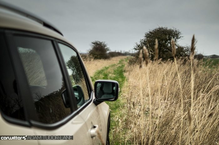 2016 Jeep Renegade Review - Field - carwitter
