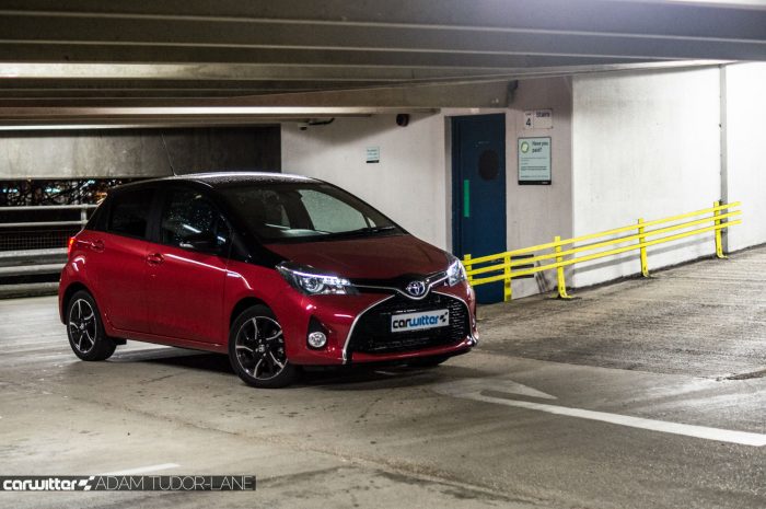 2016 Toyota Yaris Hybrid Review - Front angle - carwitter