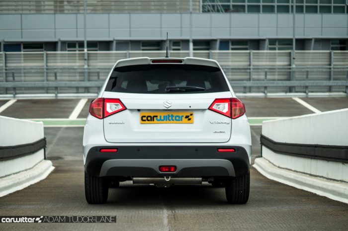 2016-suzuki-vitara-s-review-rear-angle-carwitter