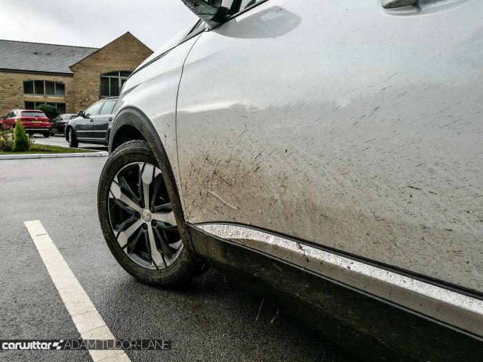 2016-peugeot-3008-suv-review-muddy-off-road-carwitter