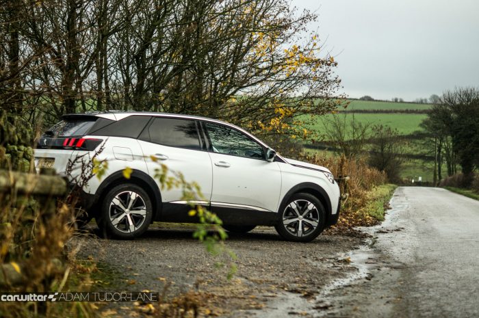 2016-peugeot-3008-suv-review-side-carwitter