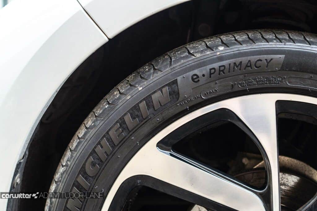Michelin e Primacy BMW i3 Sidewall Logo